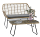 Sofá de diseño modelo KROYA metal ratán beige cojín negro 69 x 120 x 84 cm